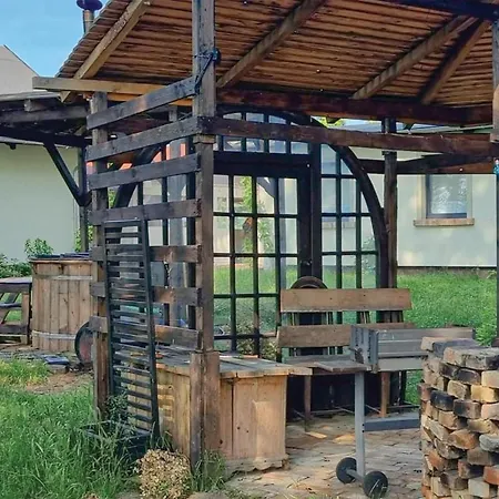 Nyaraló Awesome Home In Wilcze With Wifi